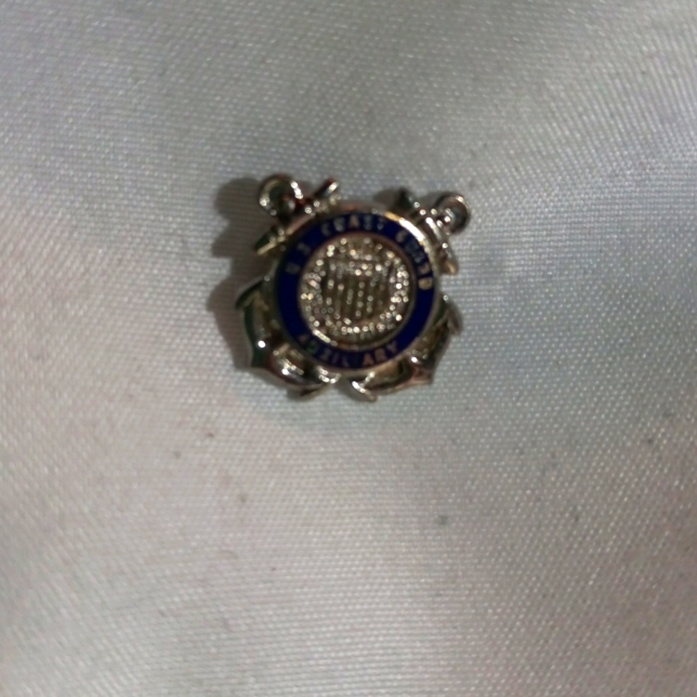U.S. coast guard auxiliary pin
